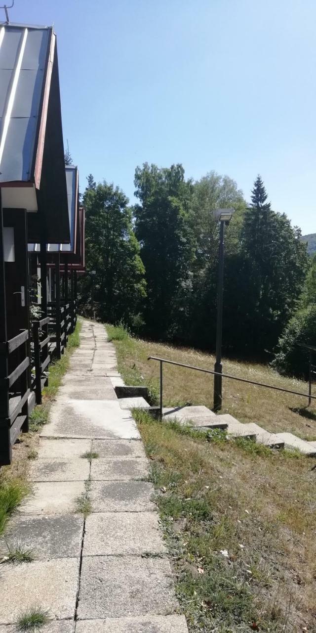 Olivin Kytlice Hiker Huts Hotel Eksteriør billede